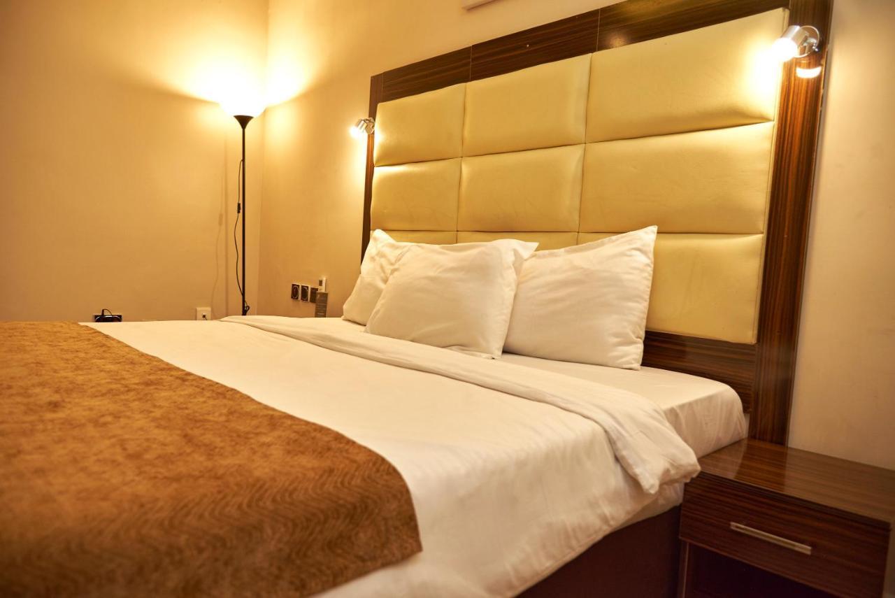 Mayfair Hotel Maitama Αμπούζα Εξωτερικό φωτογραφία
