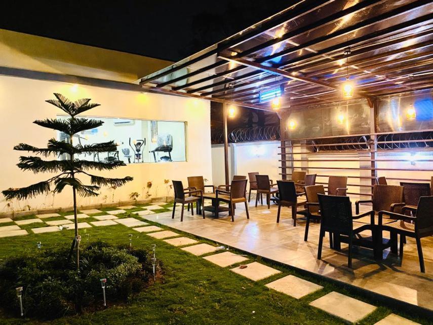 Mayfair Hotel Maitama Αμπούζα Εξωτερικό φωτογραφία