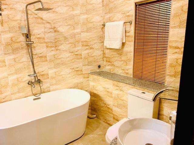 Mayfair Hotel Maitama Αμπούζα Εξωτερικό φωτογραφία